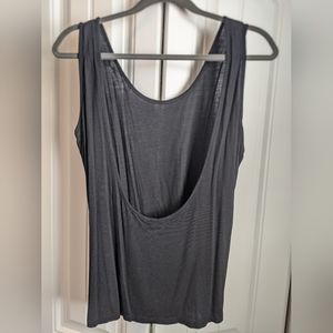 NWOT Black backless tank top